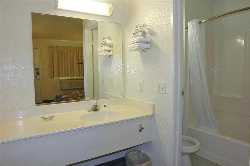 Motel 6-Anaheim, Ca - Fullerton East Rum bild