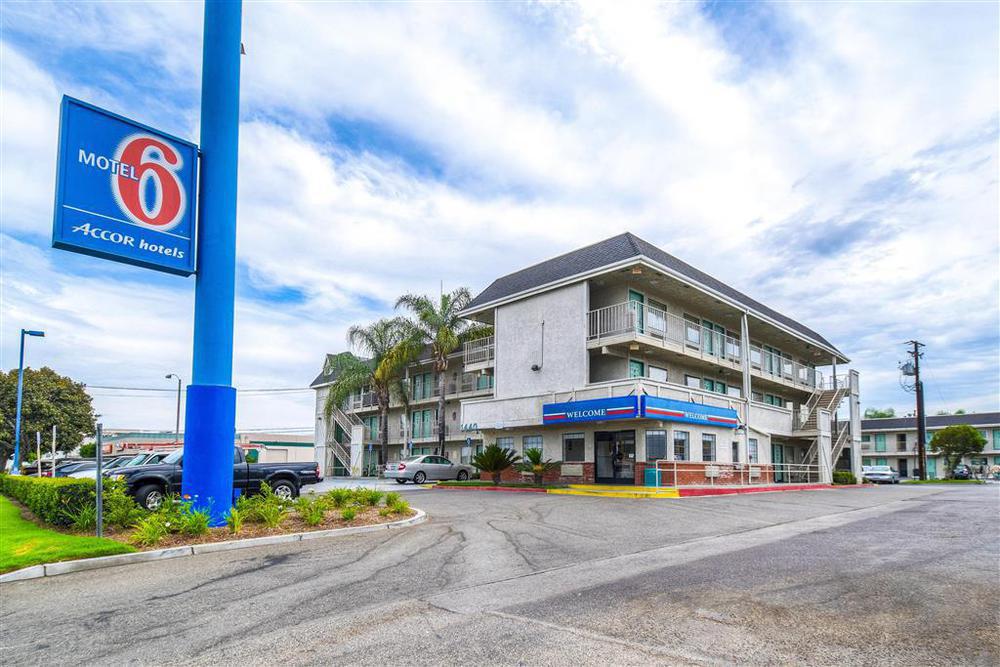 Motel 6-Anaheim, Ca - Fullerton East Exteriör bild