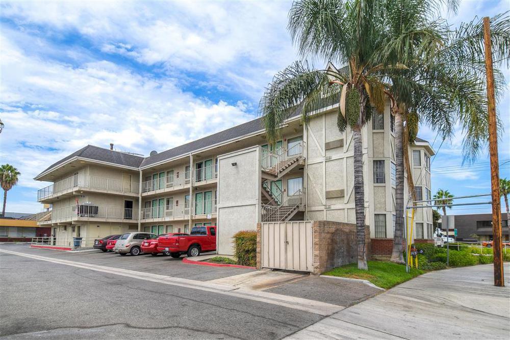Motel 6-Anaheim, Ca - Fullerton East Exteriör bild